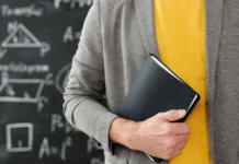 Investigação apura possível importunação sexual de professor contra alunos em SC