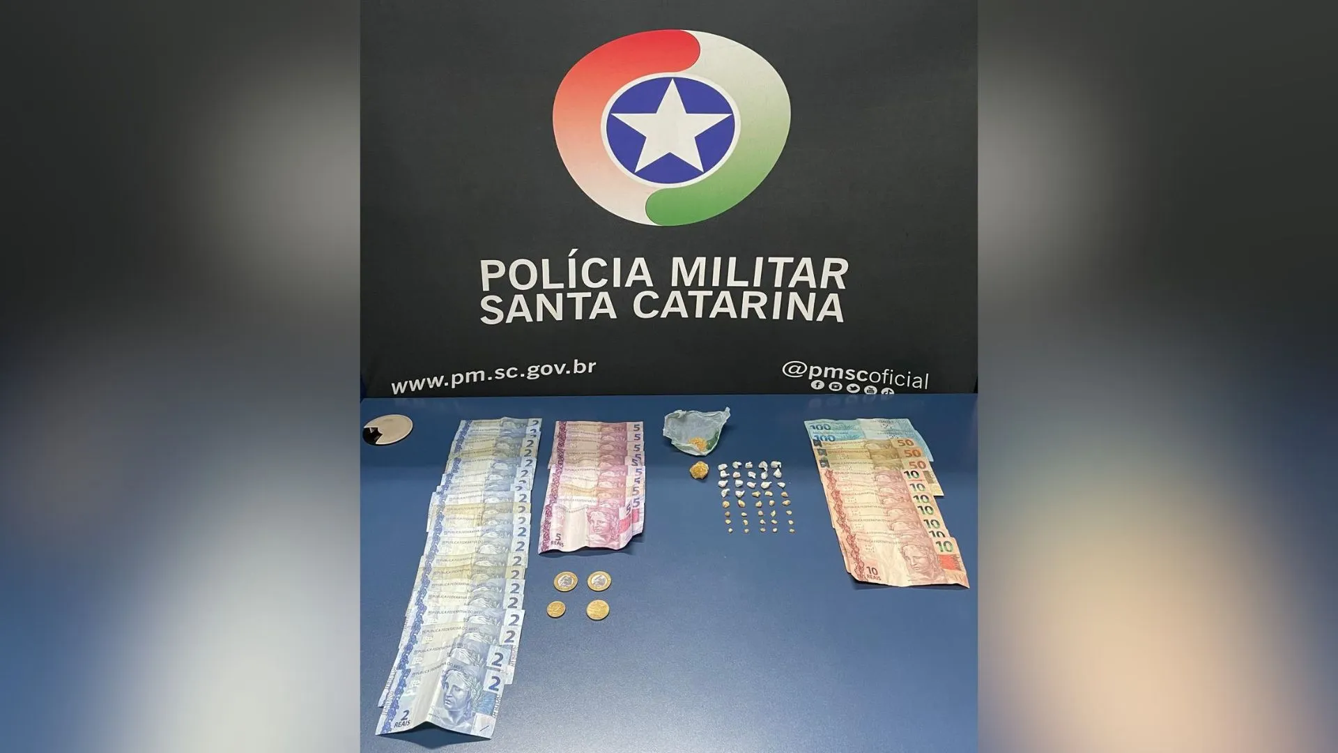 Dupla é presa por tráfico de drogas em Caçador