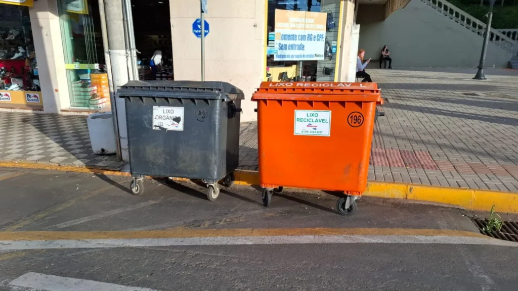 CDL Caçador reforça orientações sobre destinação correta do lixo