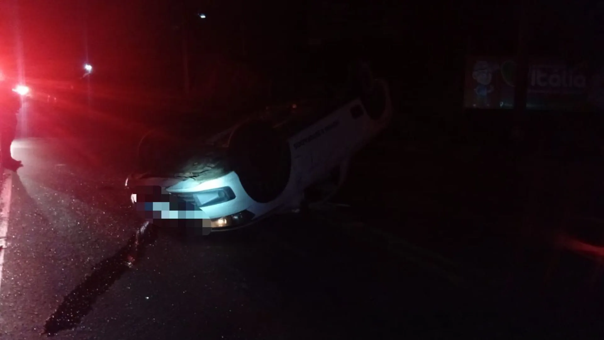 Homem fica ferido em capotamento na rodovia SC-135 em Videira