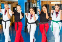 Santa Catarina sanciona lei que autoriza aulas de autodefesa feminina nas escolas