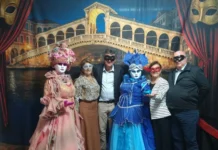 Baile de Máscaras encanta público em Arroio Trinta