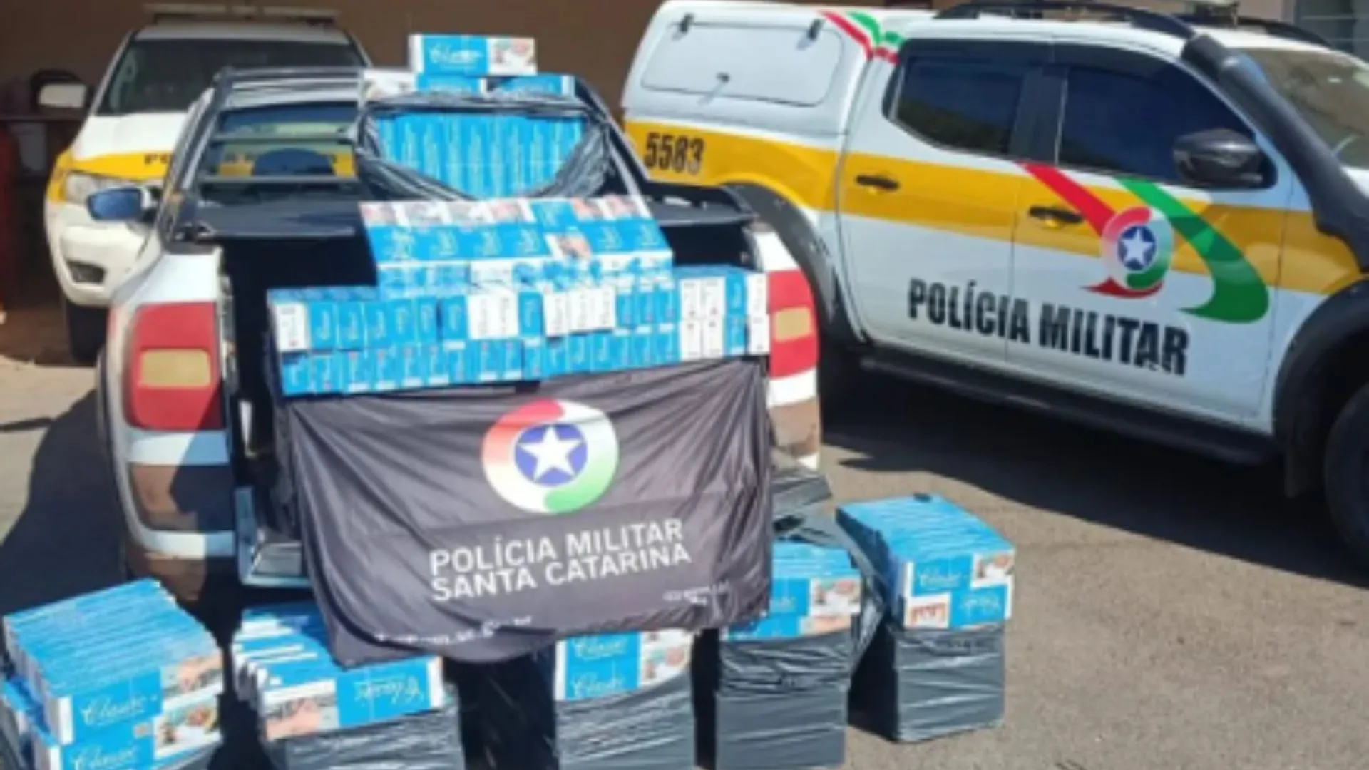 Polícia apreende 4 mil maços de cigarro contrabandeado no Oeste de SC