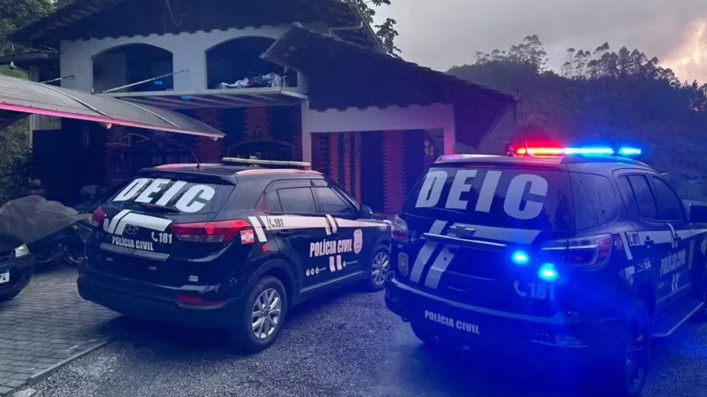 Servidor público é afastado após ameaças ao governador Jorginho Mello