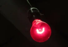 Conta de luz continua com tarifa extra em setembro, confirma Aneel