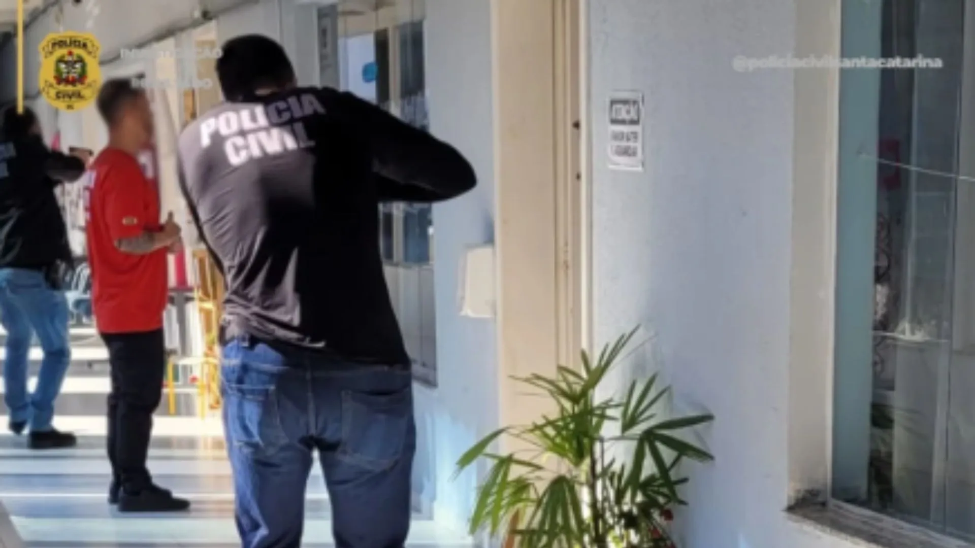 Policiais de Videira participam de treinamento contra ataques em escolas