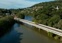 Ponte da SC-135 em Rio das Antas tem 65% da obra concluída
