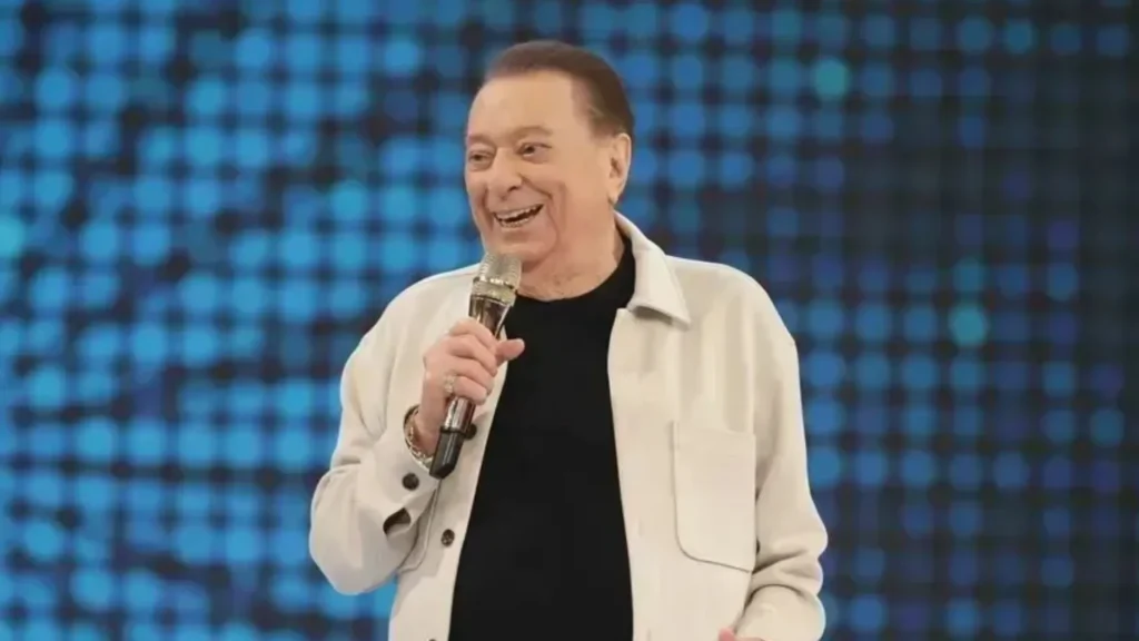 Apresentador Raul Gil é internado às pressas em hospital de São Paulo após mal-estar
