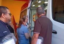 Videira entrega novos uniformes aos profissionais do SAMU