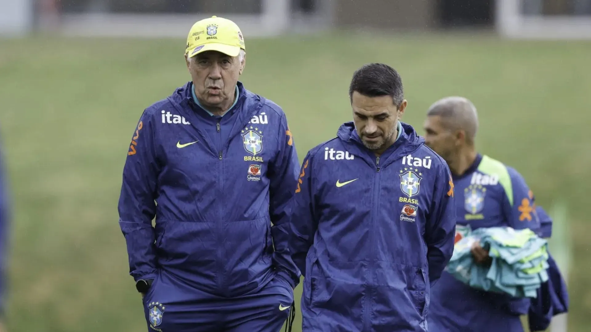 Seleção brasileira encara o Chile com novidades na defesa e ataque renovado