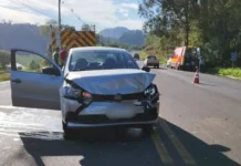 Acidente mobiliza bombeiros na SC-135 em Pinheiro Preto