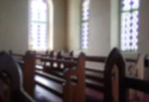 Homem é morto e mulher fica ferida em capela no Oeste de SC