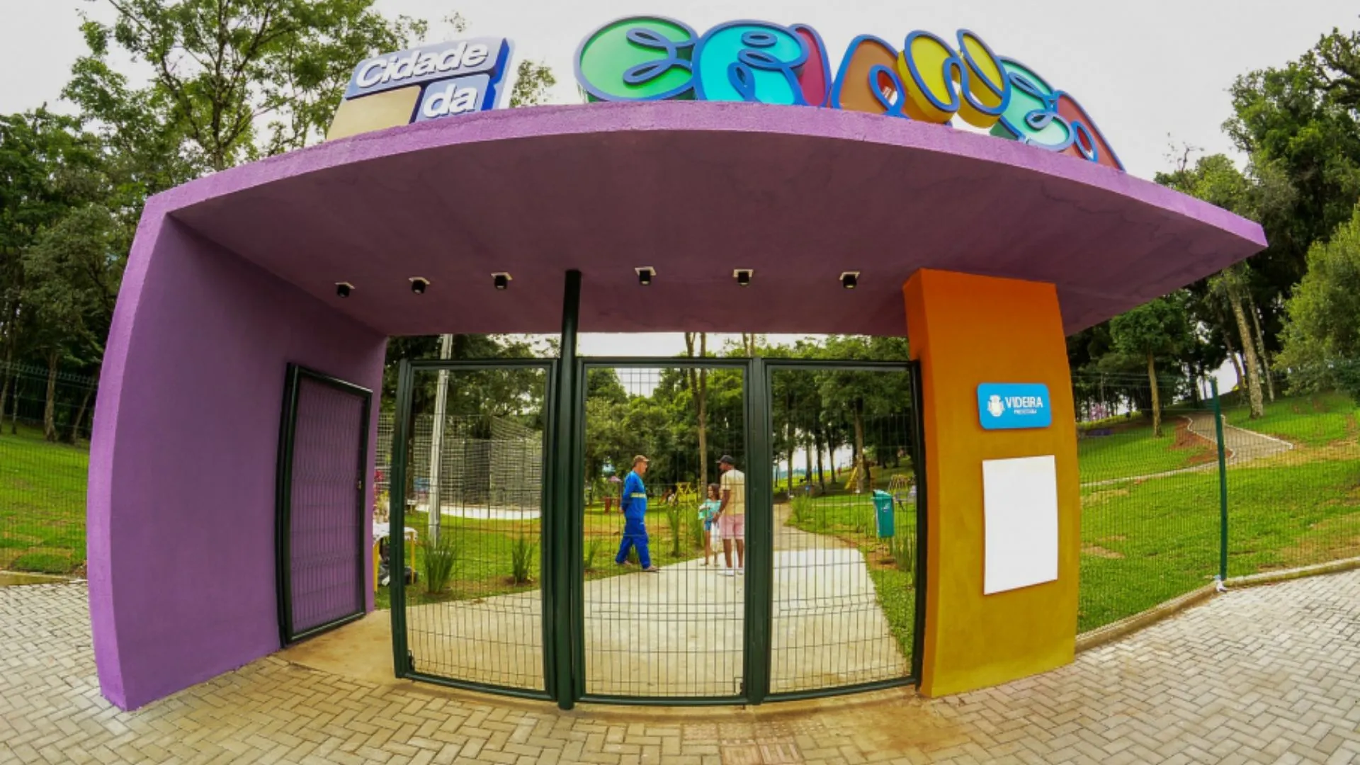 Homem que roubou mãe e filha e cometeu ato libidinoso em parque de Videira é condenado