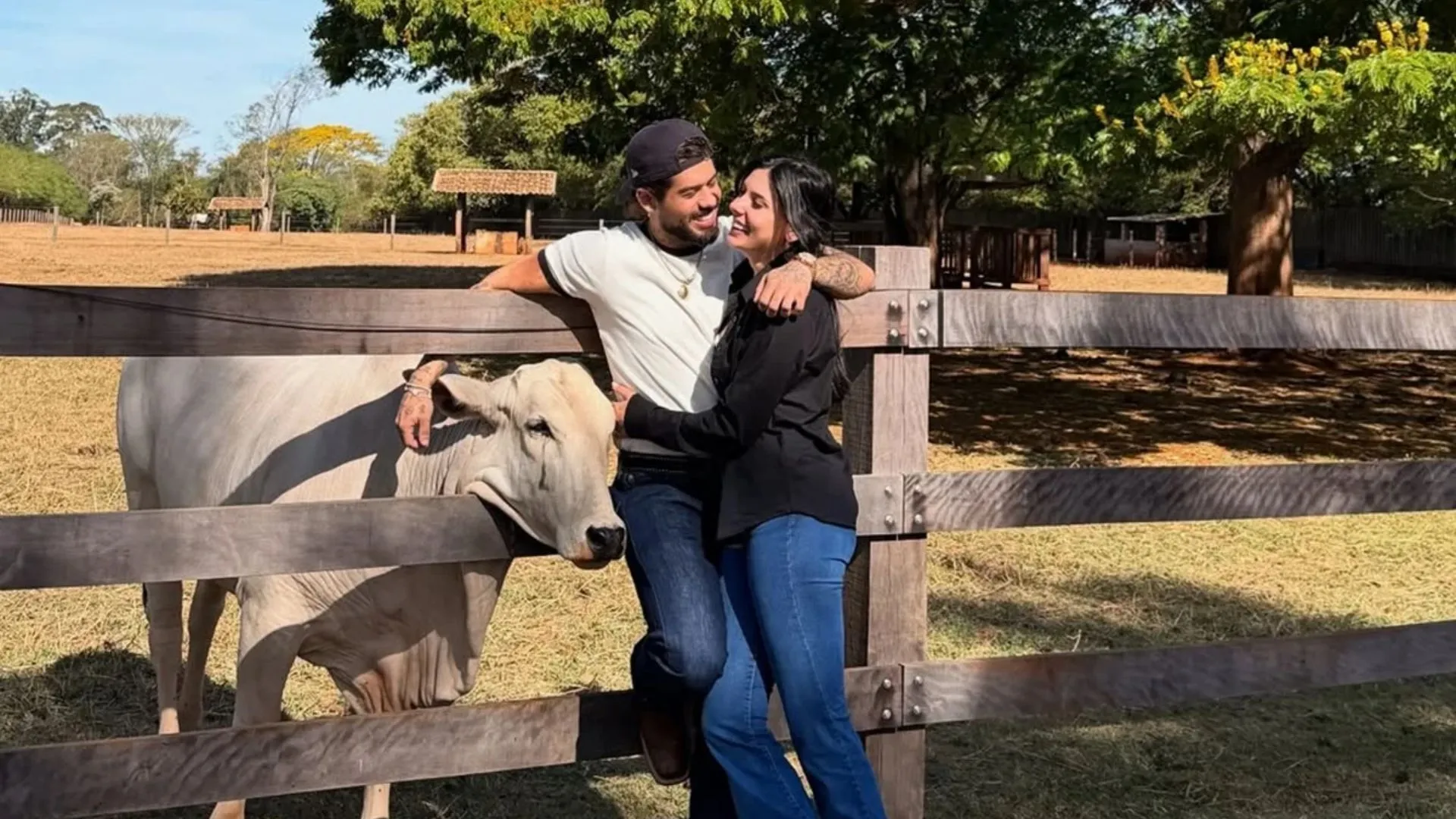 Juntos Ana Castela e Zé Felipe fazem show em SC