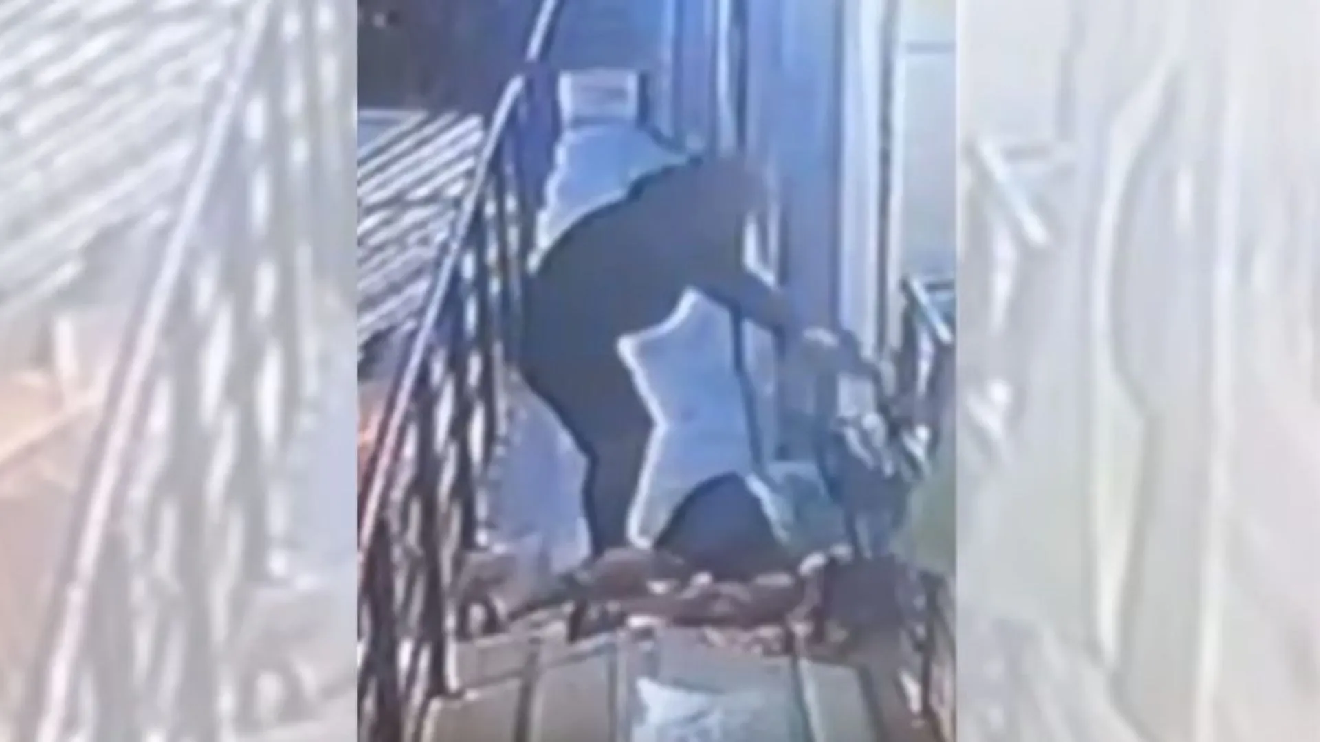 Homem é morto a tiros com filho no colo; bebê está em estado grave