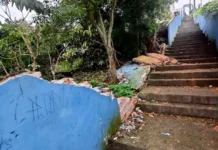 Obras de reconstrução interditam escadaria no centro de Videira