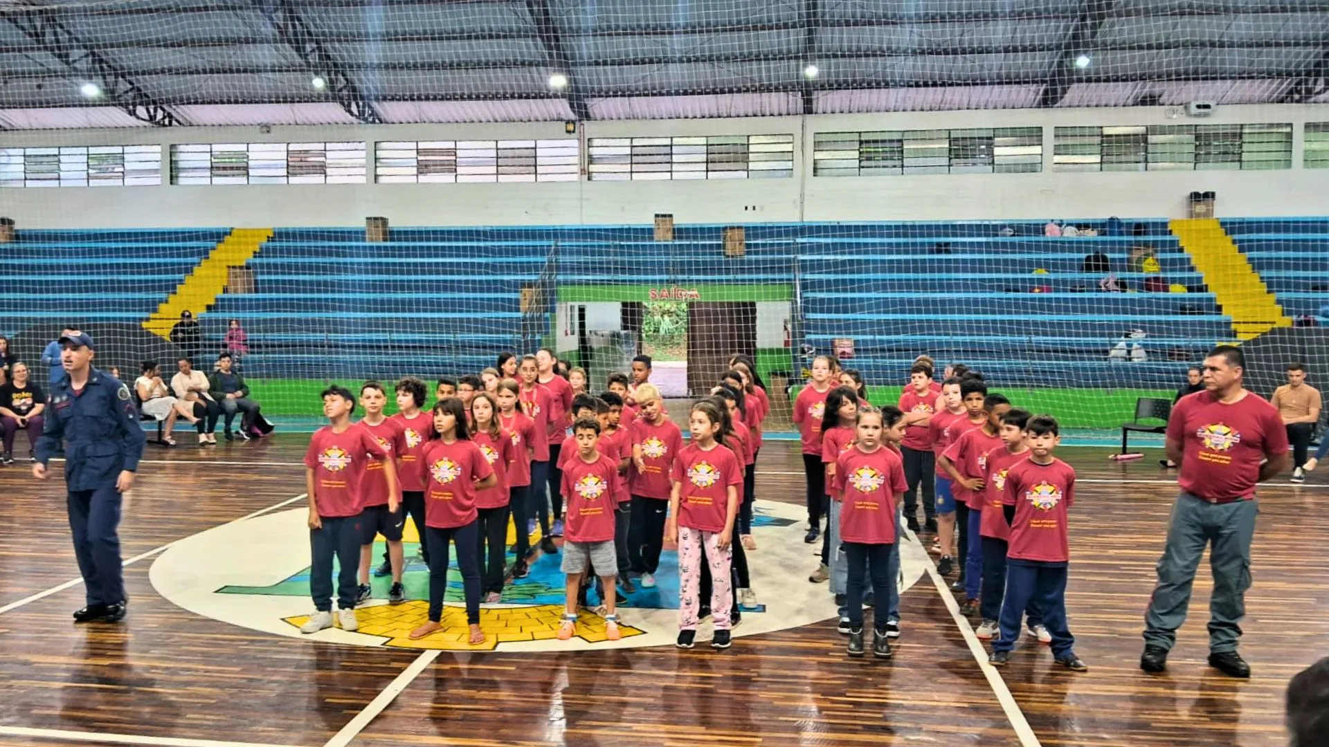 Pinheiro Preto forma primeira turma do Programa Bombeiro Mirim