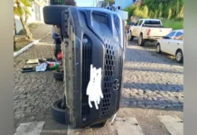 Colisão entre dois Corollas deixa duas mulheres feridas