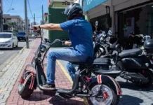 CNH, placa e capacete serão obrigatórios para ciclomotores e e-bikes a partir de 2026