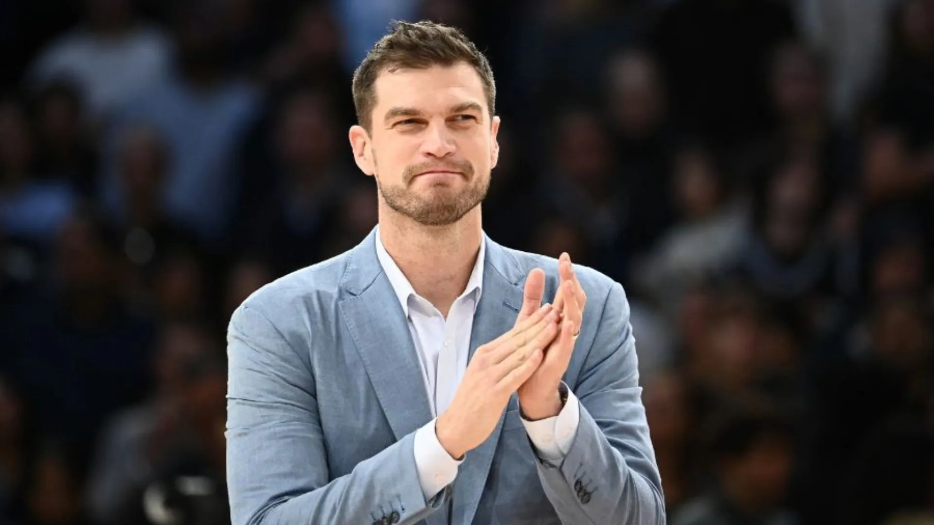 Catarinense Tiago Splitter se torna primeiro técnico brasileiro na NBA