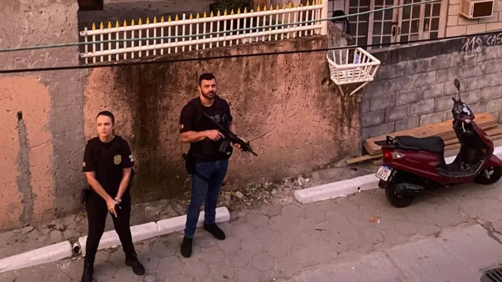 Operação policial desmantela esquema de Jogo do Bicho e facção PGC em SC