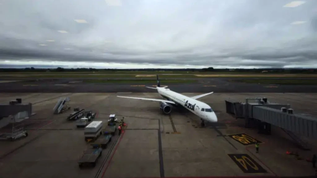 Falsa ameaça de bomba em voo no Aeroporto Afonso Pena é investigada pela PF