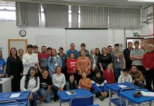 Caçador lança projeto para jovens com foco em inclusão e tecnologia