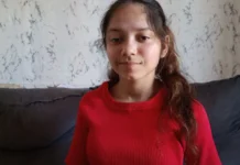 Família caçadorense realiza rifa para tratar doença rara em menina