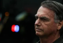 Bolsonaro é preso após decisão de Moraes sobre risco de fuga