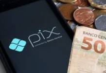 Dinheiro em espécie perde espaço: saques caem 40% com PIX