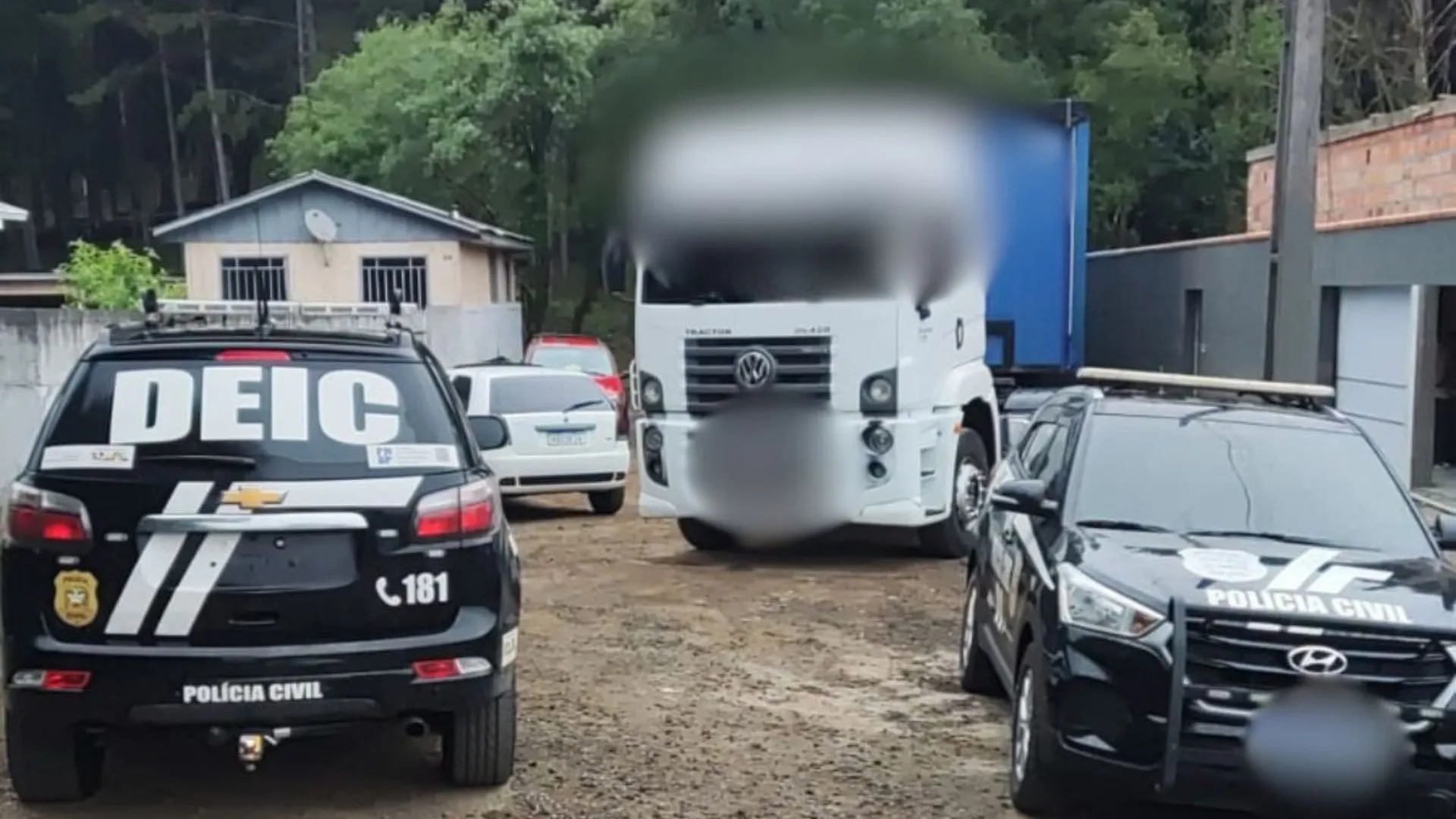 Polícia prende quadrilha que desviava cargas e simulava roubos em SC e PR