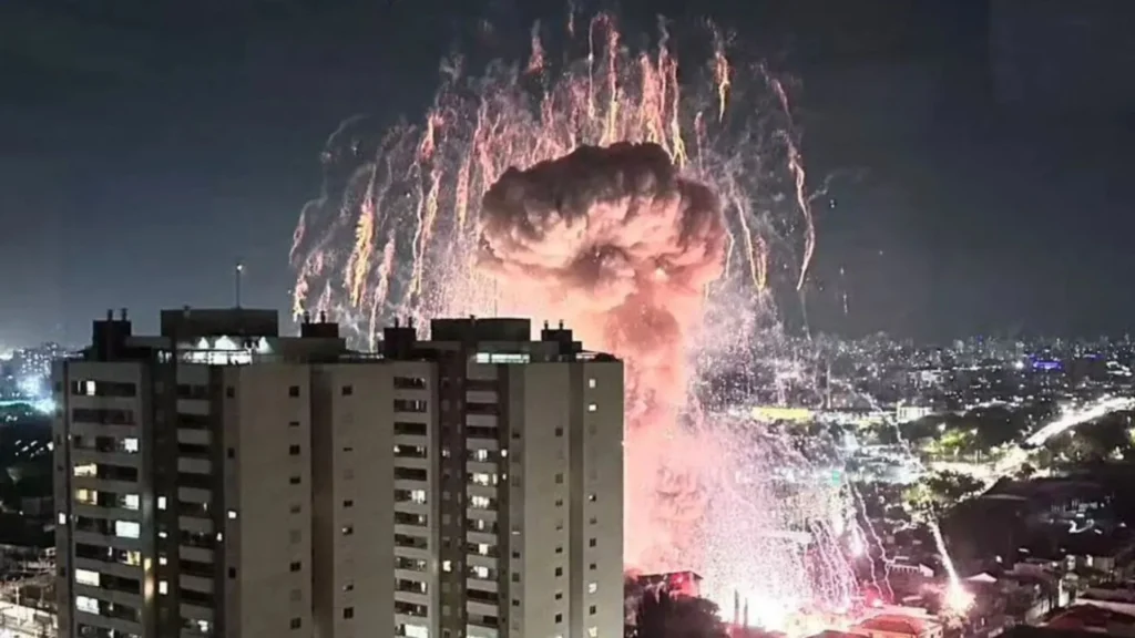 Explosão em depósito de fogos em São Paulo deixa um morto e dez feridos