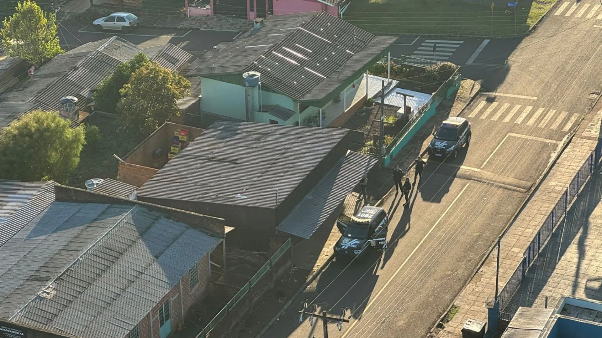 Polícia Civil prende seis familiares em operação contra tráfico de droga