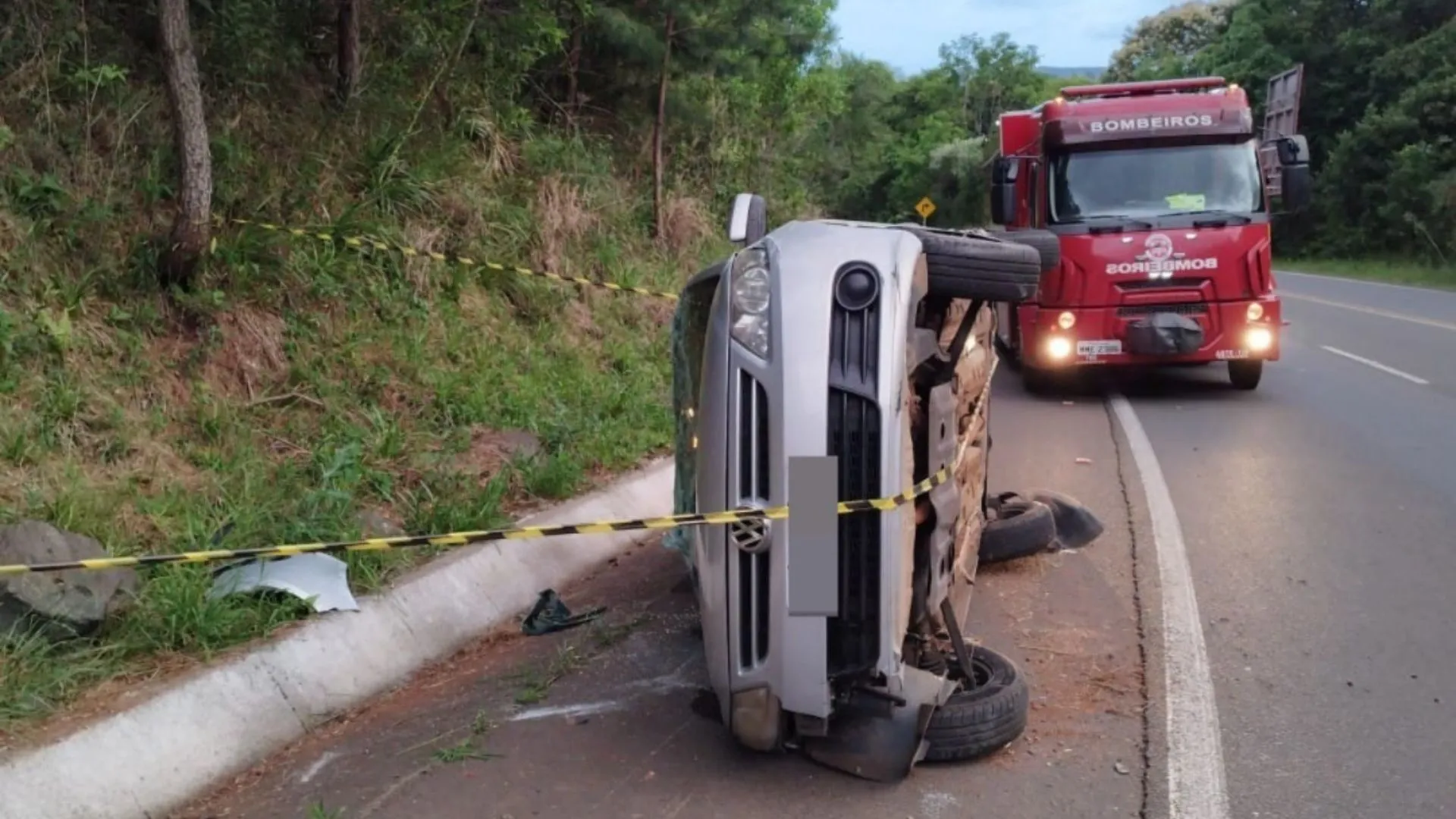 Acidente em Ibiam deixa motorista ferida na SC-135