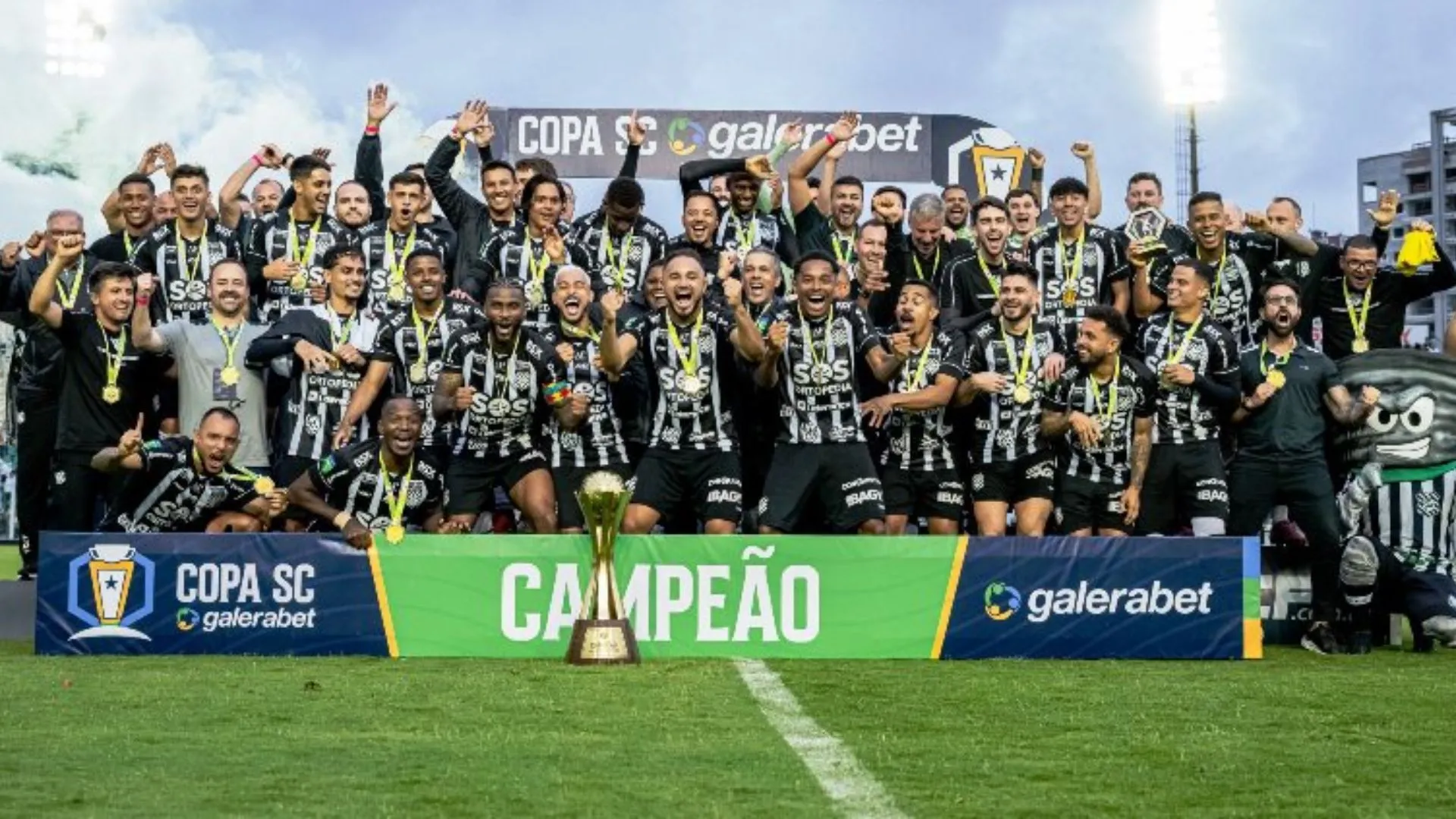 Figueirense é campeão da Copa SC e garante vaga na Copa do Brasil 2026