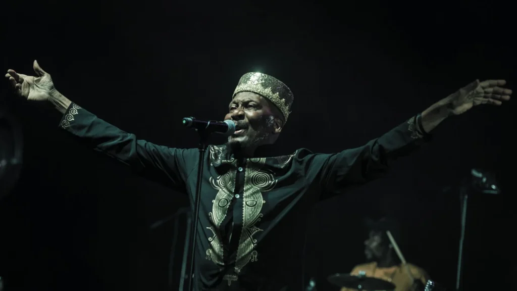 Jimmy Cliff, lenda do reggae, morre aos 81 anos