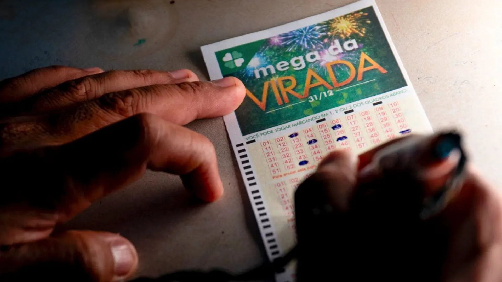 Mega da Virada 2025 pode pagar prêmio histórico de R$ 1 bilhão