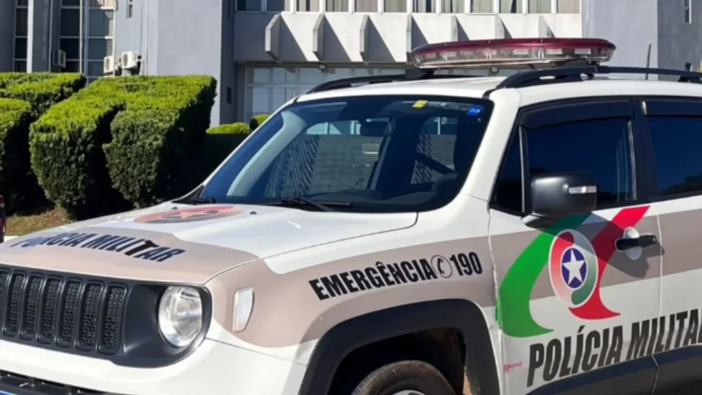 PM cumpre dois mandados de prisão em Fraiburgo