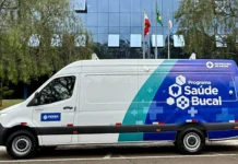 Videira recebe nova unidade móvel odontológica para atendimento completo