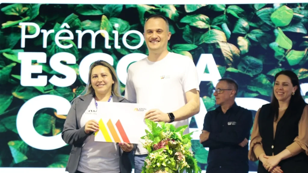 APAE de Videira recebe destaque nacional por educação ambiental e inclusão