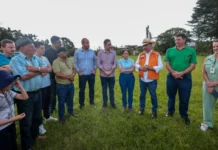 Jorginho Mello visita Rio das Antas e anuncia apoio após granizo