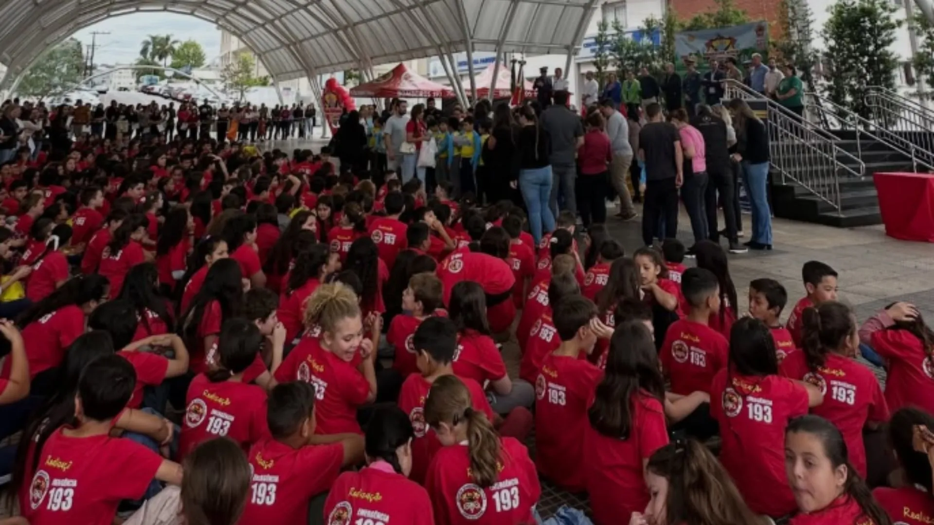 Formatura e promoção de praças marcam a solenidade do Corpo de Bombeiros de Videira