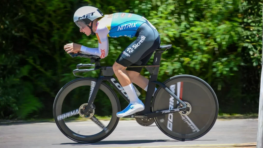 Videirense Vicenzo Locatelli brilha no Campeonato Brasileiro Júnior de Ciclismo 2025