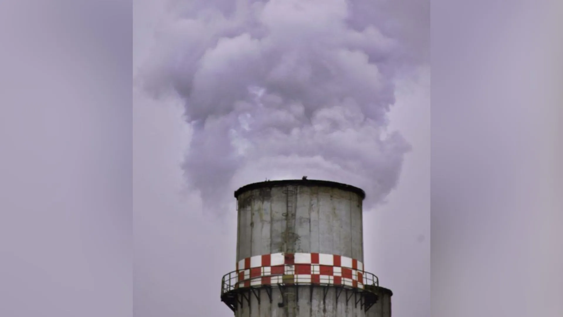 Vazamento de gás tóxico em indústria mobiliza bombeiros e Defesa Civil em SC