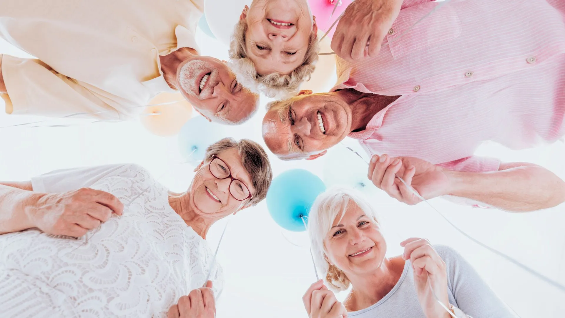 Expectativa de vida no Brasil atinge 76,6 anos em 2024, aponta IBGE