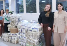 Estudantes de Medicina doam fraldas geriátricas