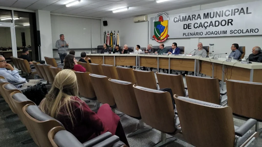 Professor da Udesc apresenta Projeto “Lixo Zero” em Caçador