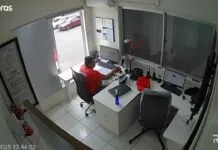 Bombeiro orienta desengasgo e salva bebê por telefone em Caçador