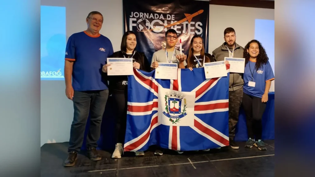 Equipe de Caçador é vice-campeã na Olimpíada Nacional de Foguetes