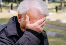 Pesquisa identifica 99 casos de violência contra idosos em Caçador